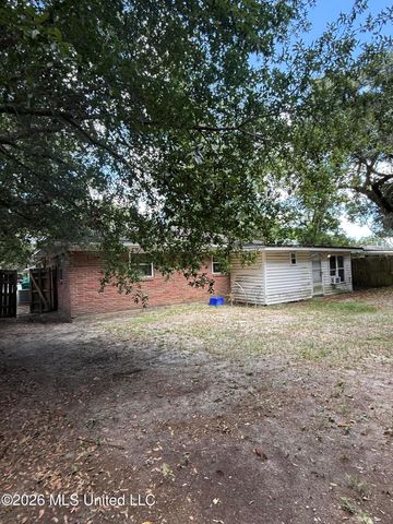 495 Gay Avenue, Gulfport, MS 39507