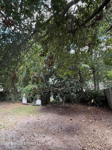 495 Gay Avenue, Gulfport, MS 39507