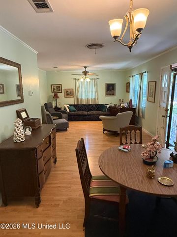 495 Gay Avenue, Gulfport, MS 39507