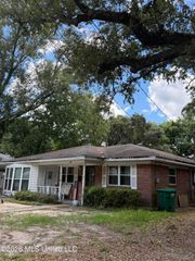 495 Gay Avenue, Gulfport, MS 39507