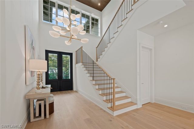 408 16th AVE S, Naples, FL 34102