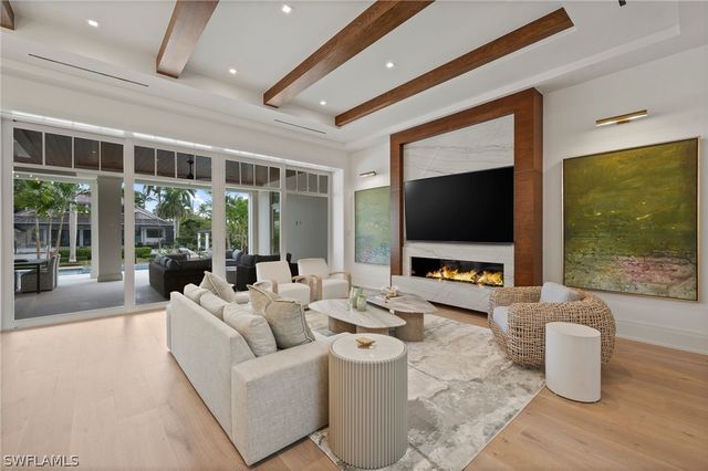 408 16th AVE S, Naples, FL 34102