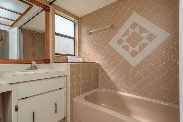 2830 VALENCIA LANE W, Palm Harbor, FL 34684