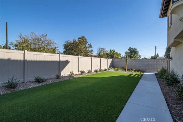 961 E Phillips Boulevard 01, Pomona, CA 91766