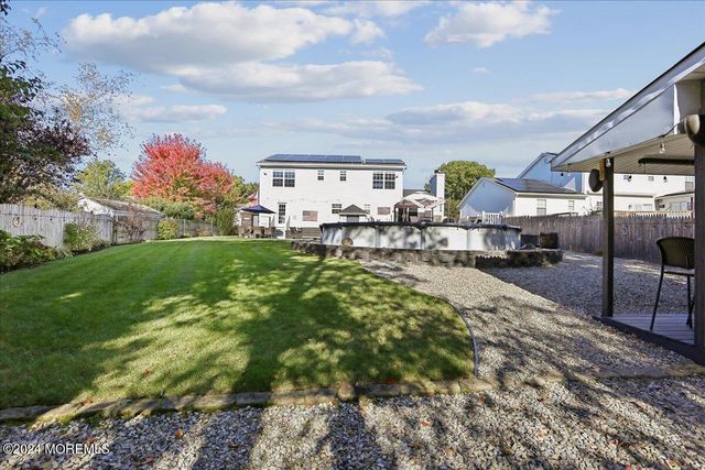 33 Bronia Street, Howell, NJ 07731