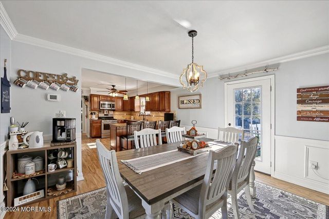 33 Bronia Street, Howell, NJ 07731