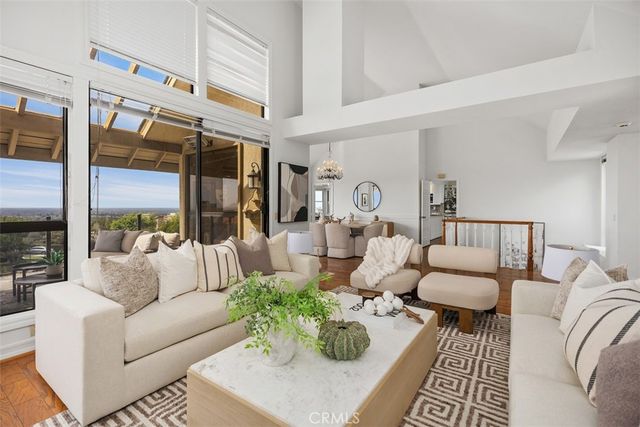 39 Harbor Ridge, Newport Beach, CA 92660