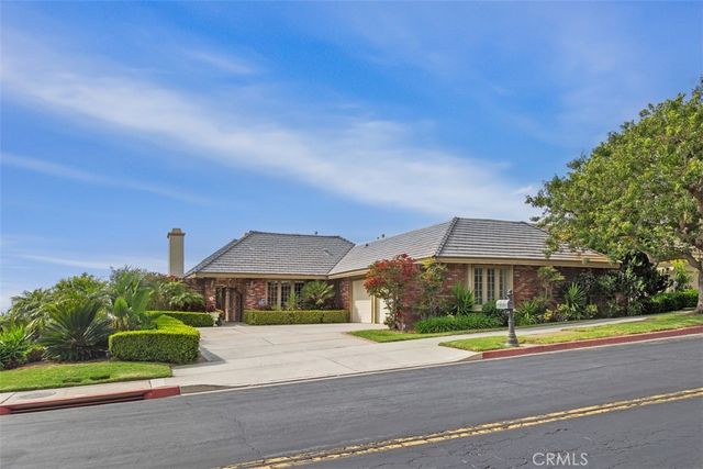 39 Harbor Ridge, Newport Beach, CA 92660