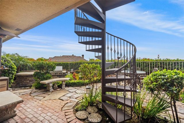 39 Harbor Ridge, Newport Beach, CA 92660