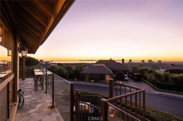 39 Harbor Ridge, Newport Beach, CA 92660