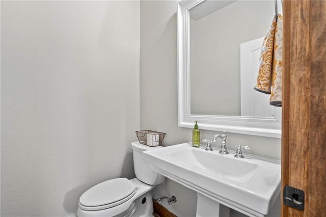 10277 Highway 59, Summers, AR 72769