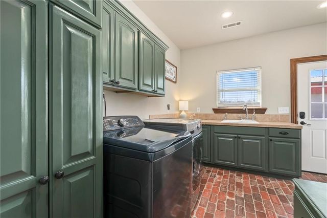 10277 Highway 59, Summers, AR 72769