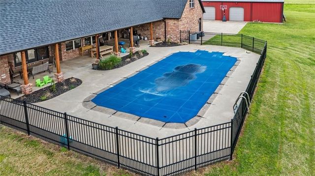 10277 Highway 59, Summers, AR 72769