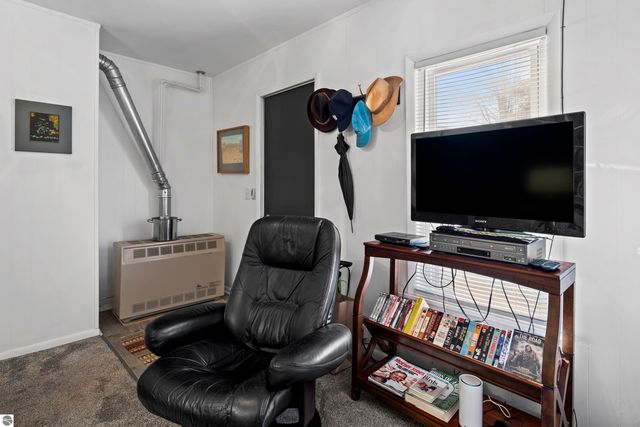 517 S Oak Street, Traverse City, MI 49684