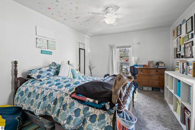 517 S Oak Street, Traverse City, MI 49684