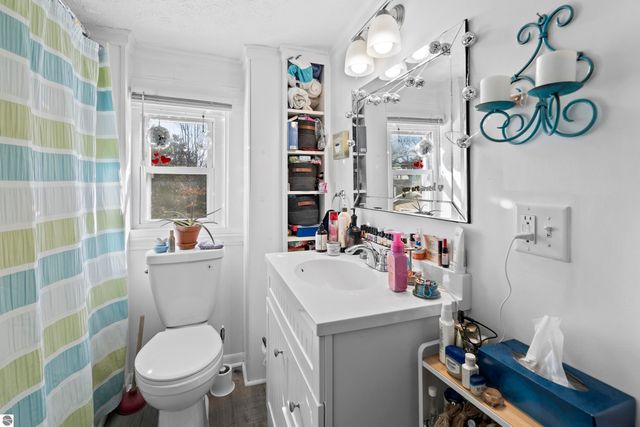 517 S Oak Street, Traverse City, MI 49684