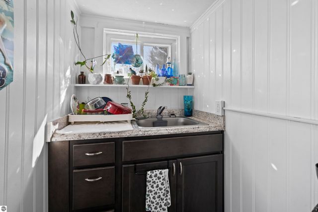 517 S Oak Street, Traverse City, MI 49684