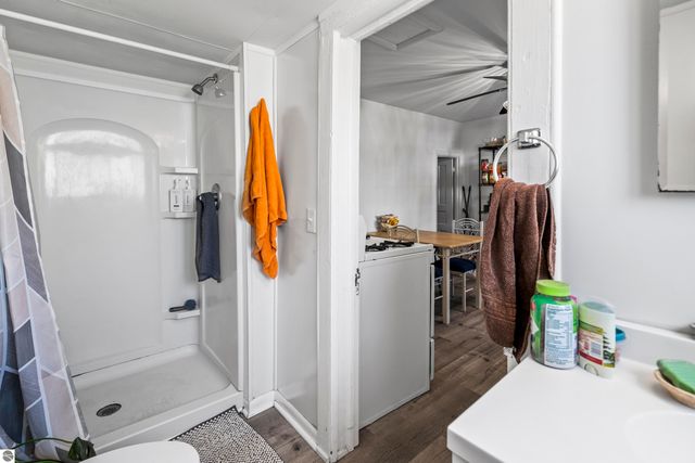 517 S Oak Street, Traverse City, MI 49684