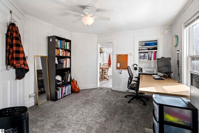 517 S Oak Street, Traverse City, MI 49684