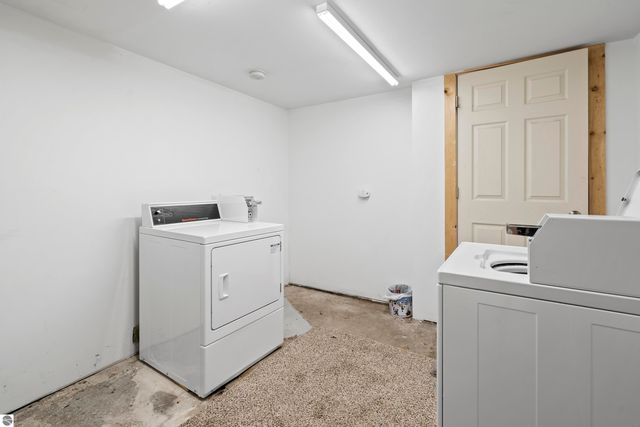 517 S Oak Street, Traverse City, MI 49684