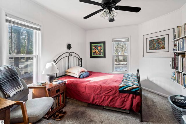 517 S Oak Street, Traverse City, MI 49684