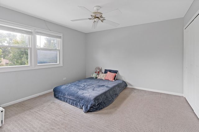 1720 Bolson Drive, Downers Grove, IL 60516