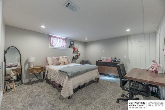 1220 N 42nd Street, Lincoln, NE 68503