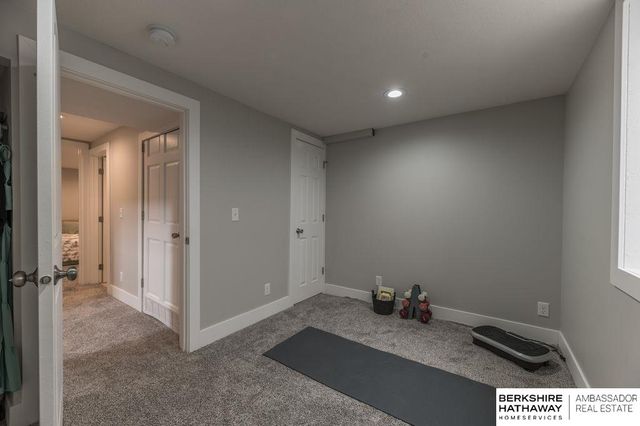 1220 N 42nd Street, Lincoln, NE 68503