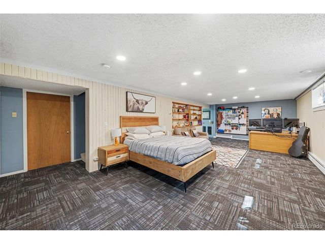 4976 Red Rock Dr, Larkspur, CO 80118