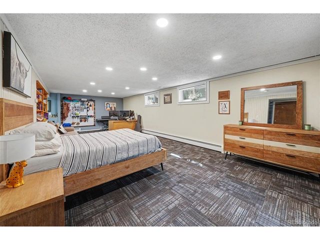 4976 Red Rock Dr, Larkspur, CO 80118