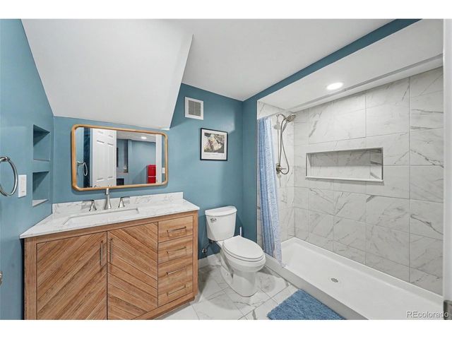 4976 Red Rock Dr, Larkspur, CO 80118