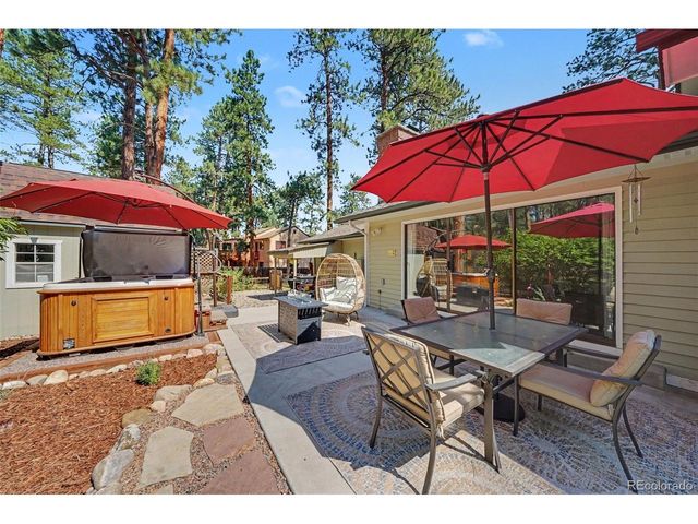 4976 Red Rock Dr, Larkspur, CO 80118