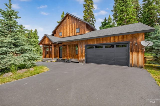 1003 Violet Way, McCall, ID 83638