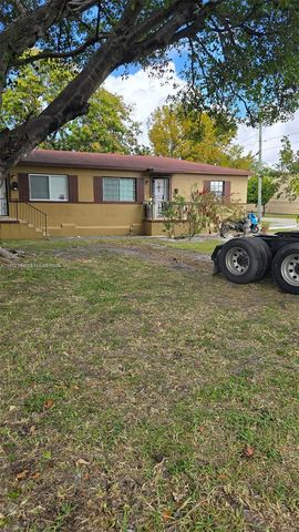 6910 NW 5th Pl, Miami, FL 33150