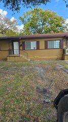 6910 NW 5th Pl, Miami, FL 33150