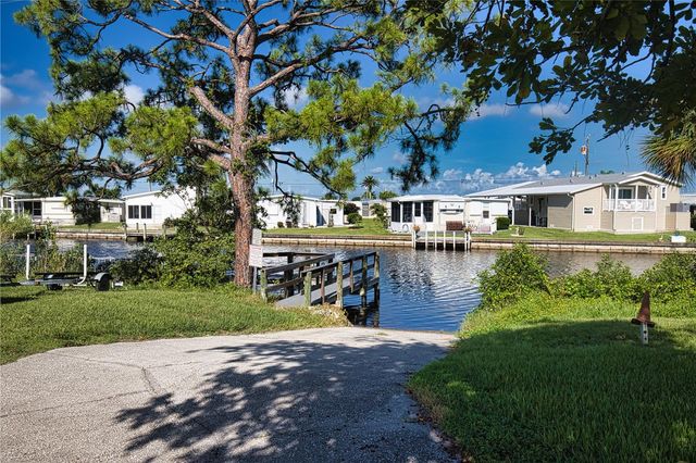 207 LA ROSAS, North Port, FL 34287