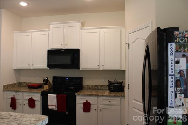 6106 Purbeck Way, Charlotte, NC 28215