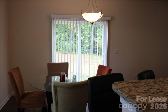 6106 Purbeck Way, Charlotte, NC 28215