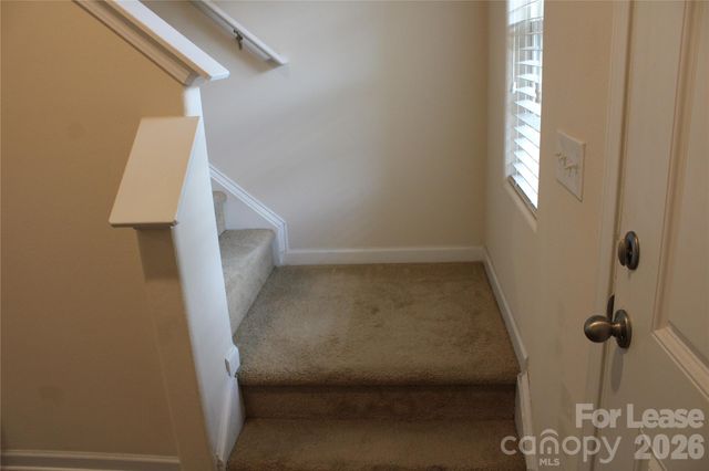 6106 Purbeck Way, Charlotte, NC 28215