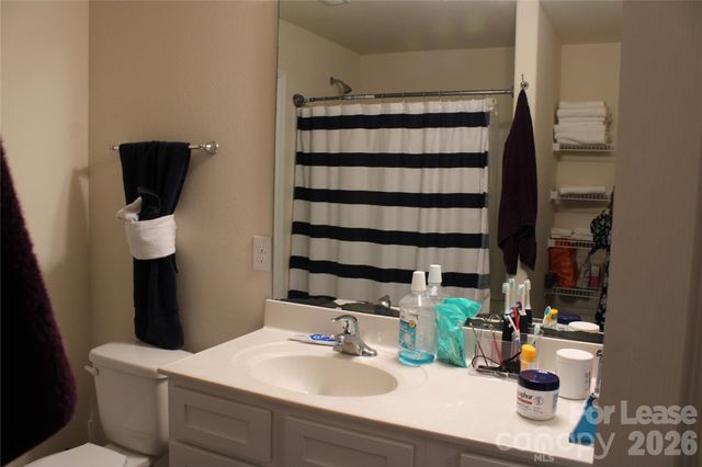 6106 Purbeck Way, Charlotte, NC 28215