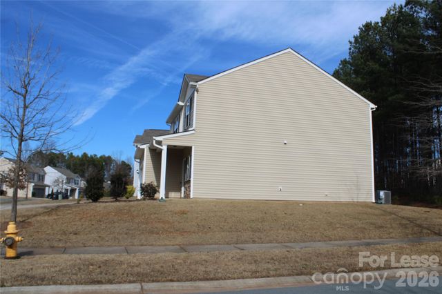 6106 Purbeck Way, Charlotte, NC 28215