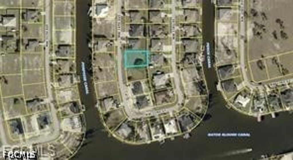 2313 NW 34th AVE, Cape Coral, FL 33993