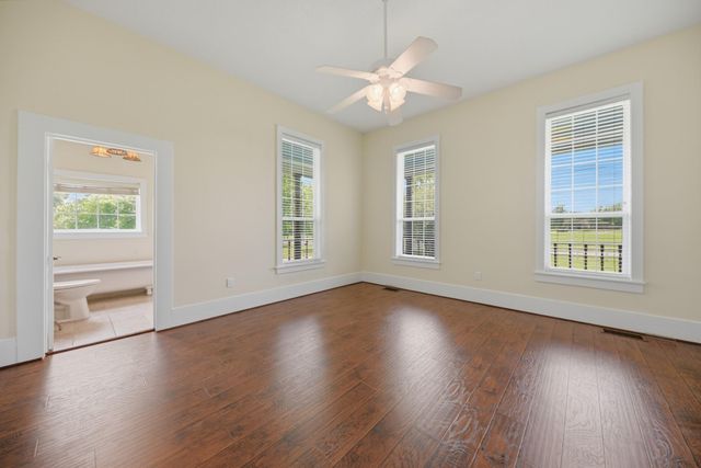 1406 Victoria Street, Navasota, TX 77868