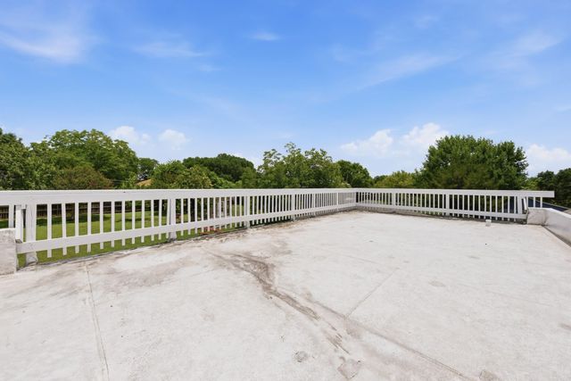 1406 Victoria Street, Navasota, TX 77868