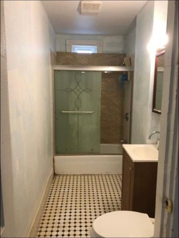 729 Broadway 2, Chelsea, MA 02150