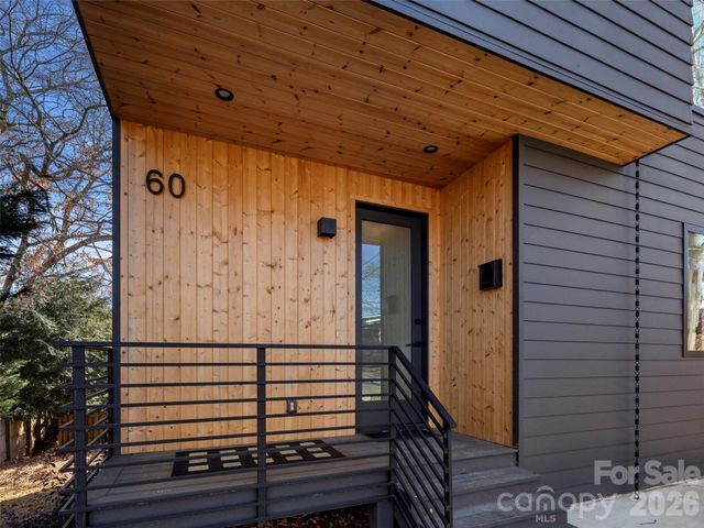 60 Harvard Place, Asheville, NC 28806