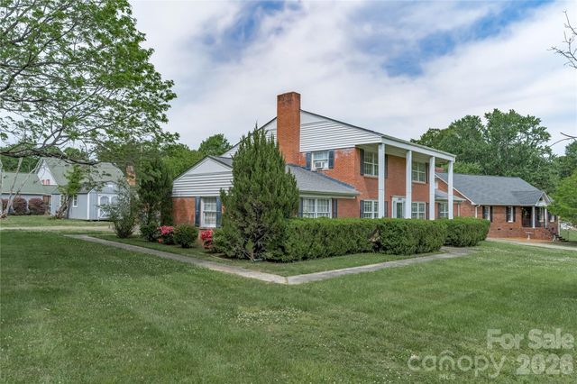 2200 Armstrong Park Drive, Gastonia, NC 28054