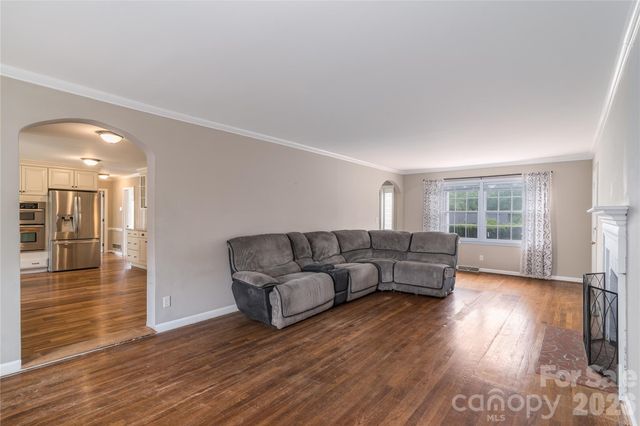2200 Armstrong Park Drive, Gastonia, NC 28054