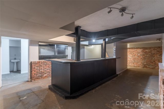 2200 Armstrong Park Drive, Gastonia, NC 28054