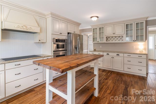2200 Armstrong Park Drive, Gastonia, NC 28054